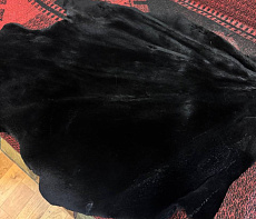 Шкура бобра выделанная крашеная черная большая стриженая 